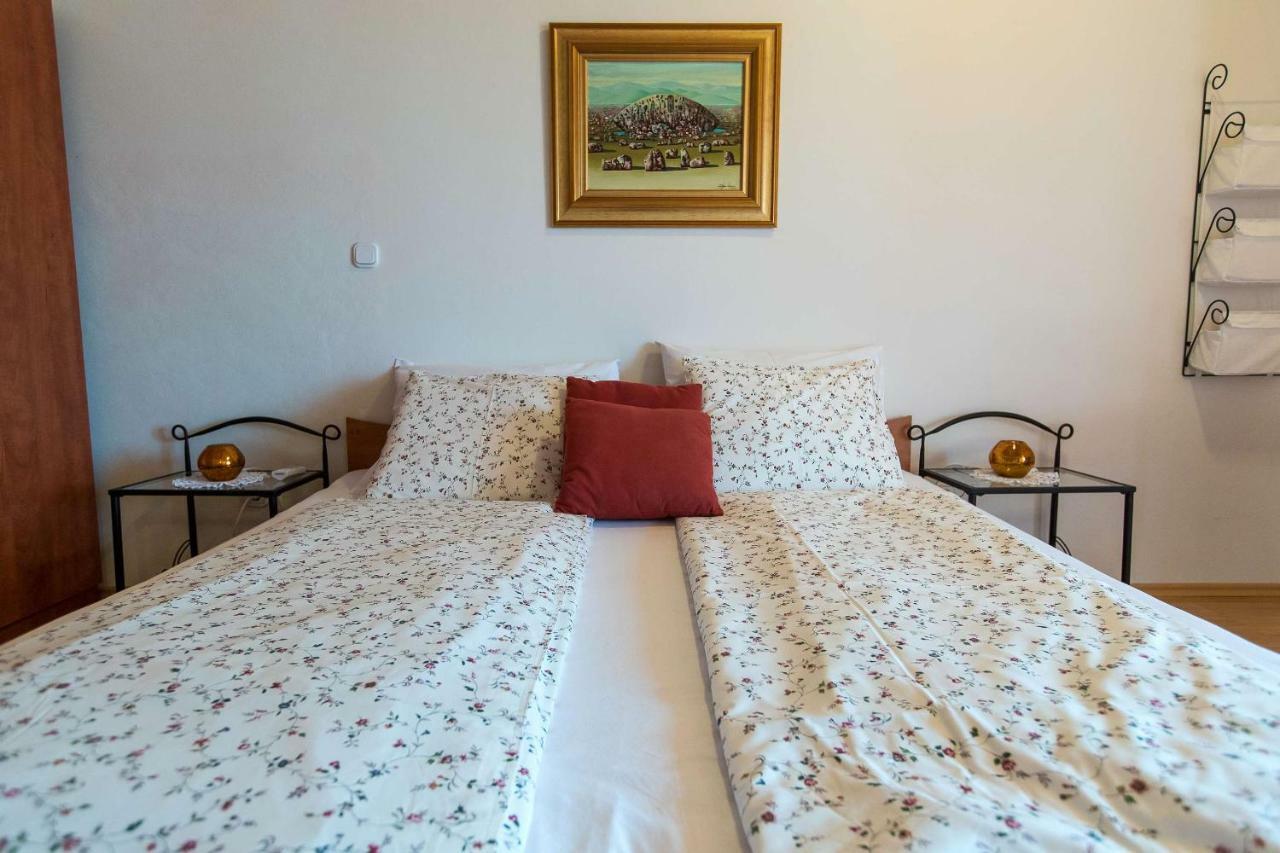 Apartments Faro&Mondo Crikvenica Exterior foto